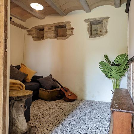 Maison Typique Bretonne Avec Toit De Chaume Camors Exteriér fotografie